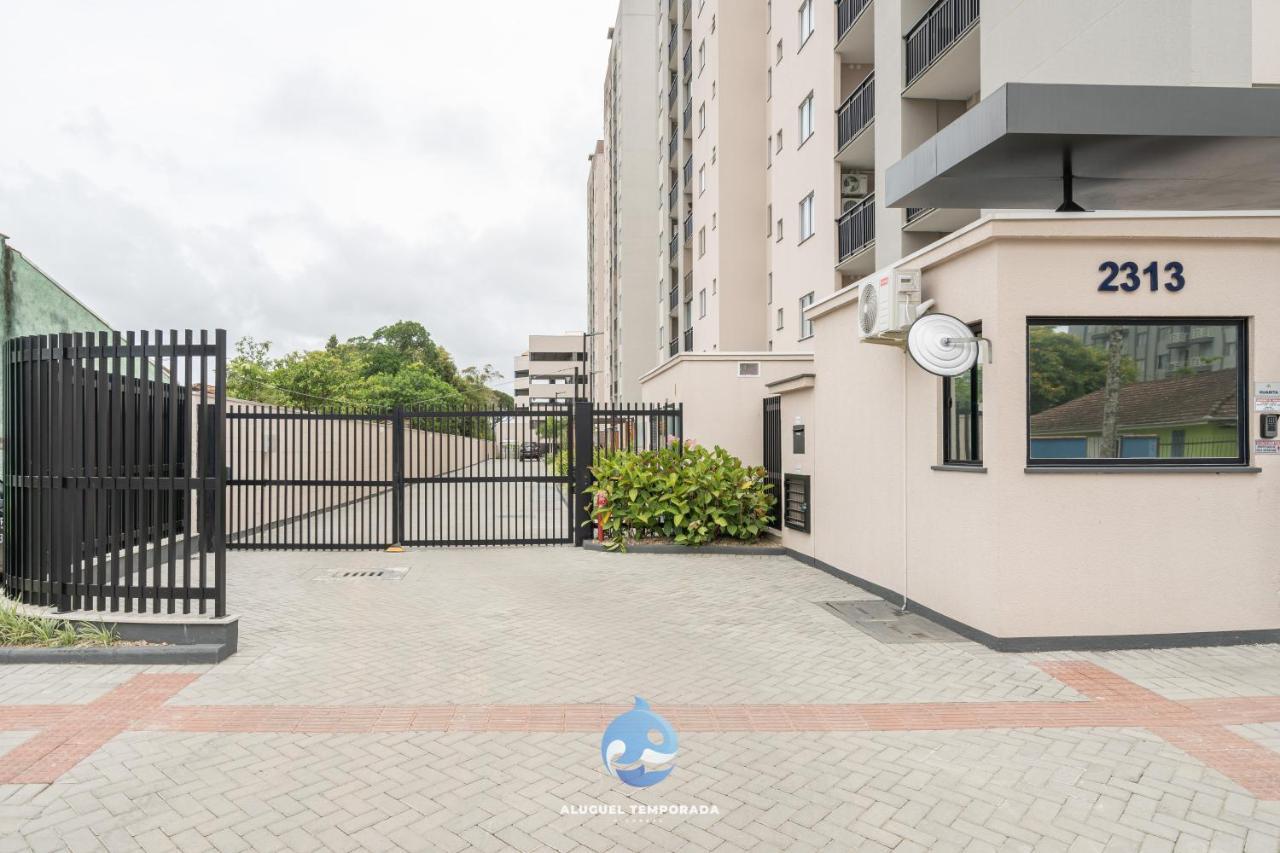 Apartamento 150M Da Praia Com Sacada, Wi-Fi Ar Condicionado, Piscina, Portaria 24H, Playground E Vaga De Garagem Appartement Piçarras Buitenkant foto