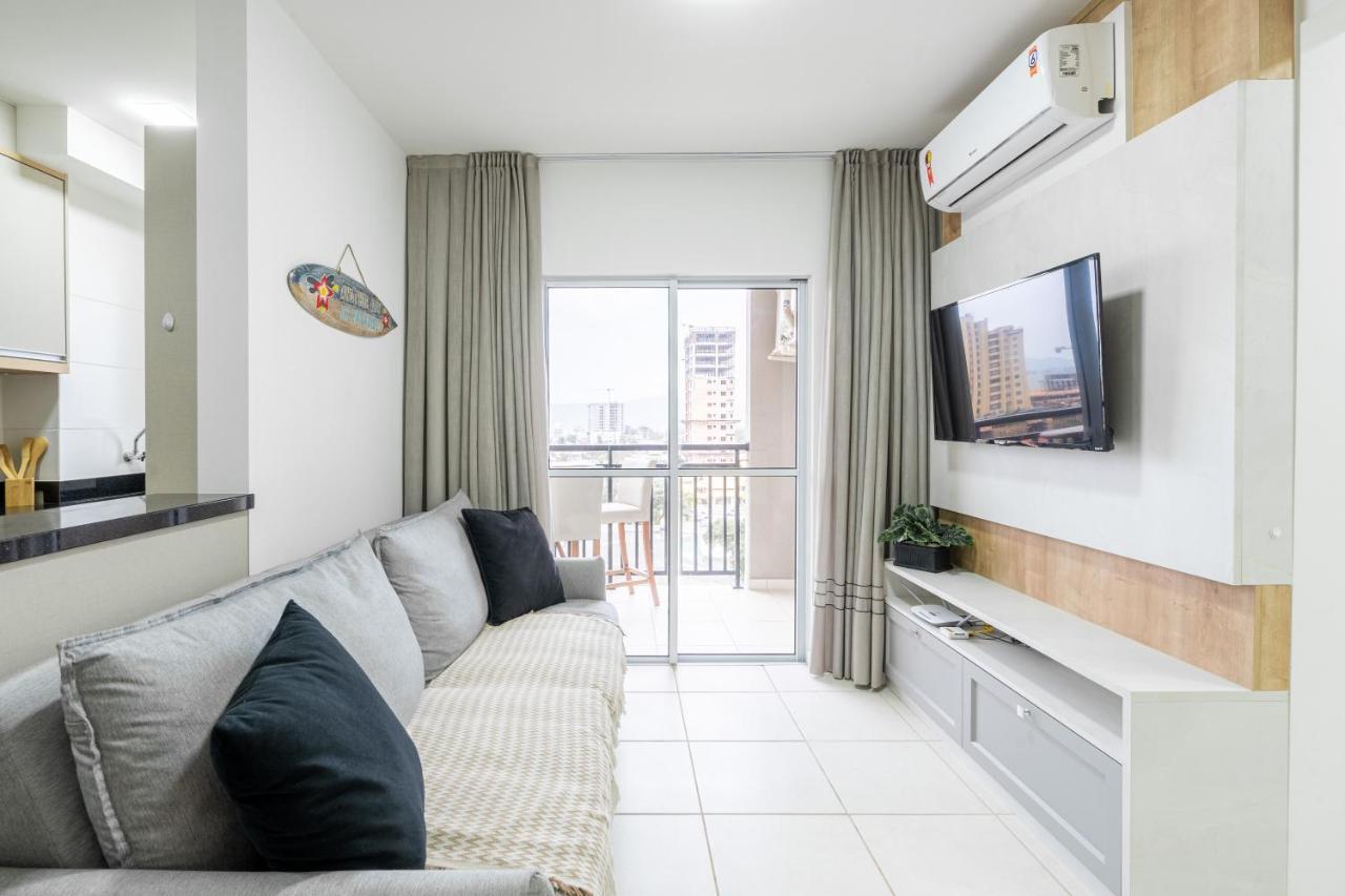 Apartamento 150M Da Praia Com Sacada, Wi-Fi Ar Condicionado, Piscina, Portaria 24H, Playground E Vaga De Garagem Appartement Piçarras Buitenkant foto